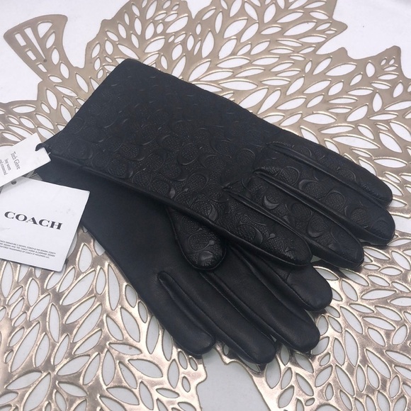 NWT Coach Embossed Sheep Skin Leather with 100% Wool Lining Gloves Size 7 - Picture 1 of 8